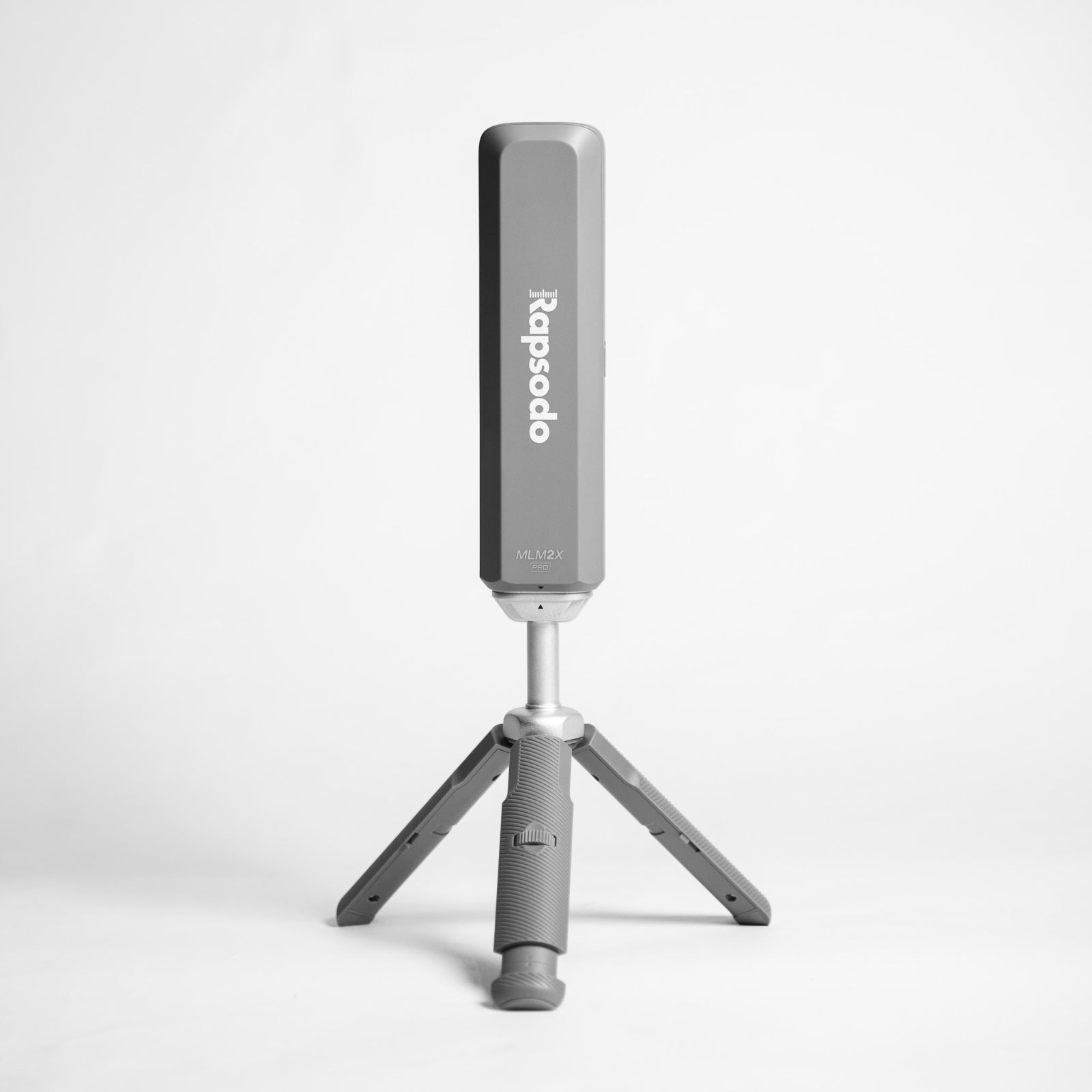 Rapsodo MLM2XPRO mobiili golf-lyöntianalysaattori ja simulaattori